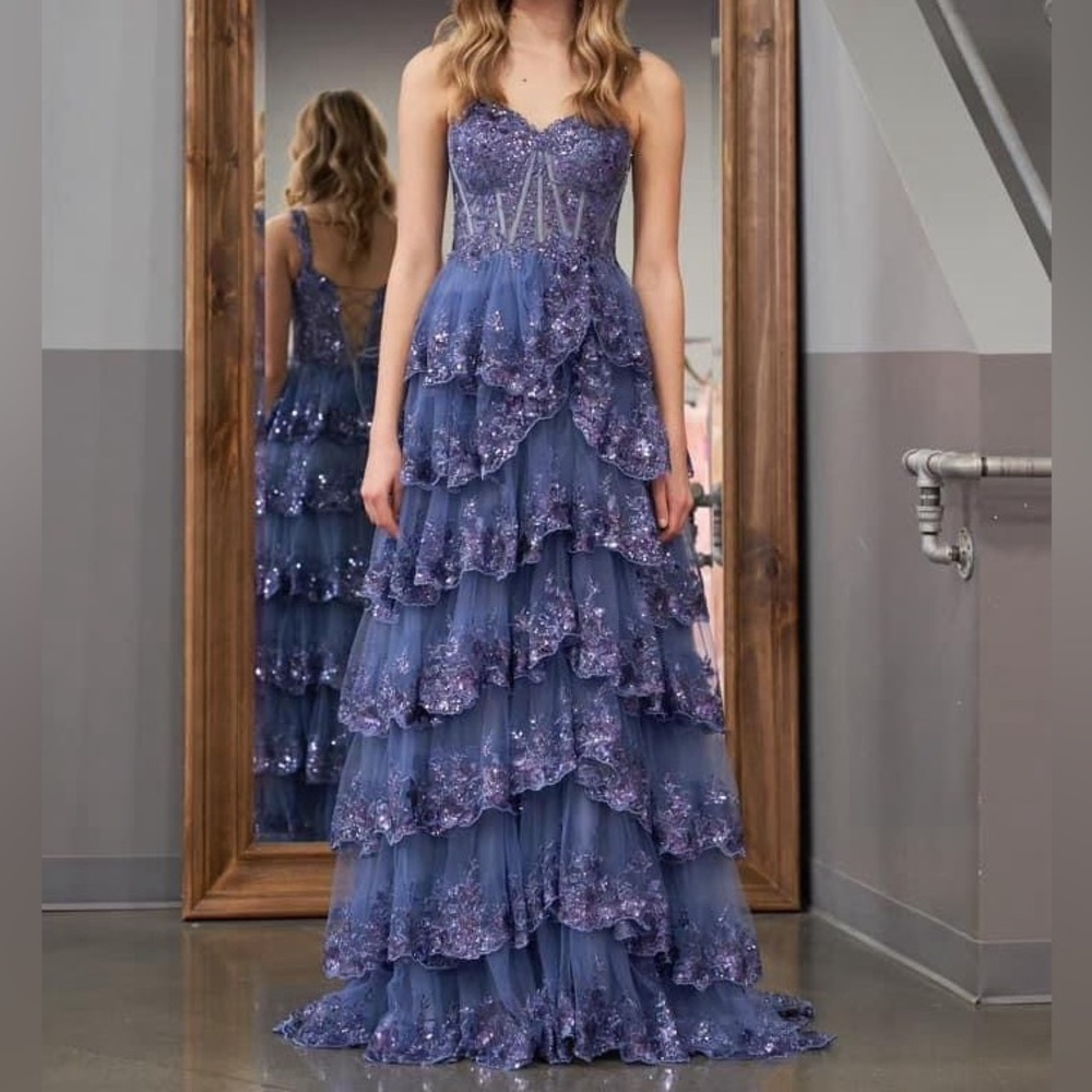 Beautiful prom dress!  NWT…Never worn. Size 2